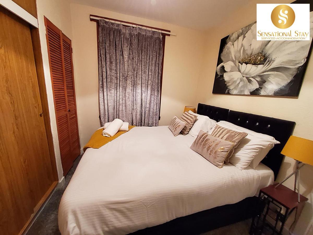 Sensational Stay Short Lets & Serviced Accommodation 2 Bedroom Apartment Aberdeen, Middlefield Place Экстерьер фото