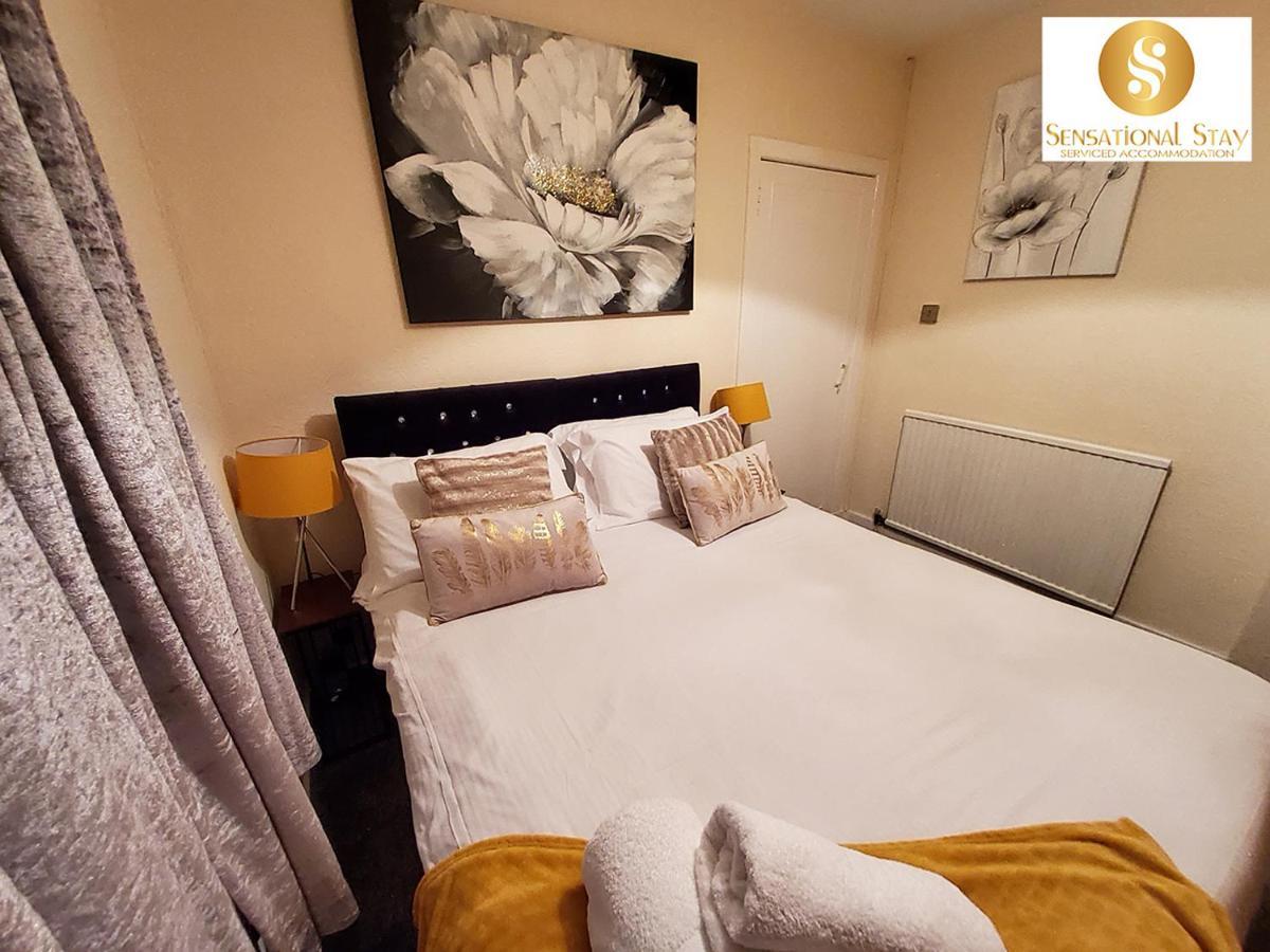 Sensational Stay Short Lets & Serviced Accommodation 2 Bedroom Apartment Aberdeen, Middlefield Place Экстерьер фото