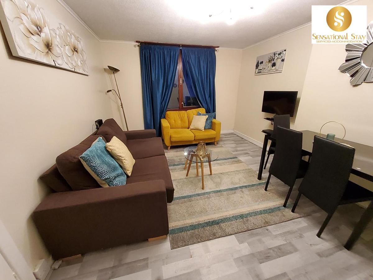 Sensational Stay Short Lets & Serviced Accommodation 2 Bedroom Apartment Aberdeen, Middlefield Place Экстерьер фото